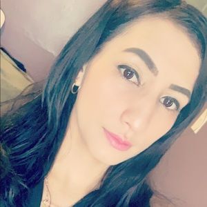 Meet your Posher, Zulema